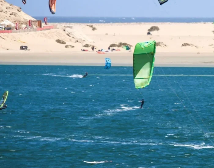 sea kitesurf